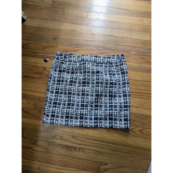 International Concepts black and white houndstooth mini skirt - Picture 2 of 4